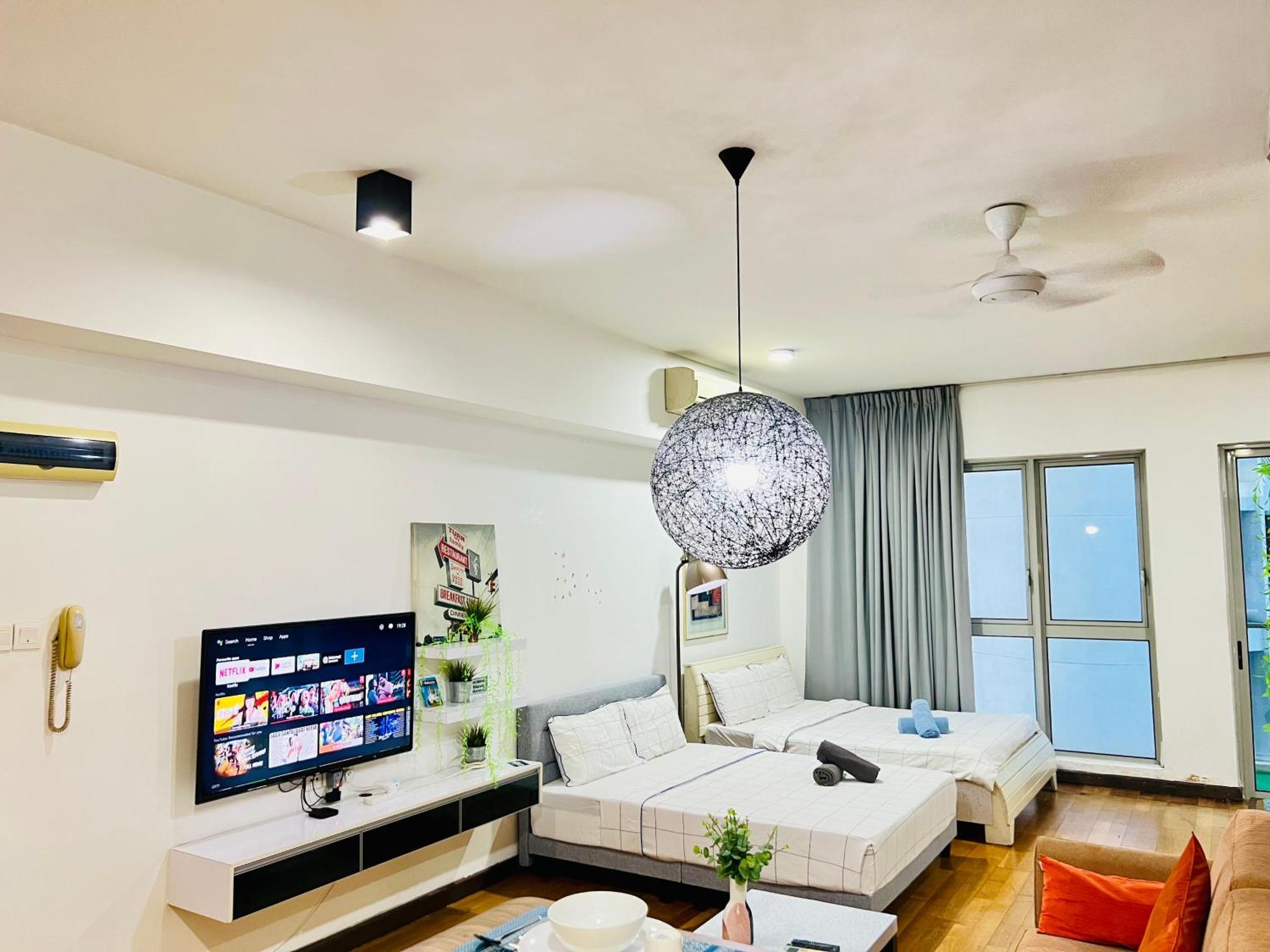 Regalia Suites Skypool View Klcc By Enjoy Your Stay — Photos 2